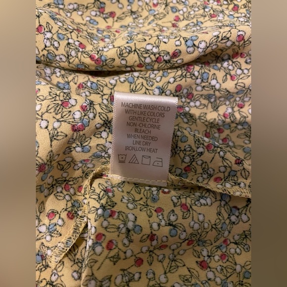 Max Studio chiffon blouse-large NWT - Picture 8 of 8